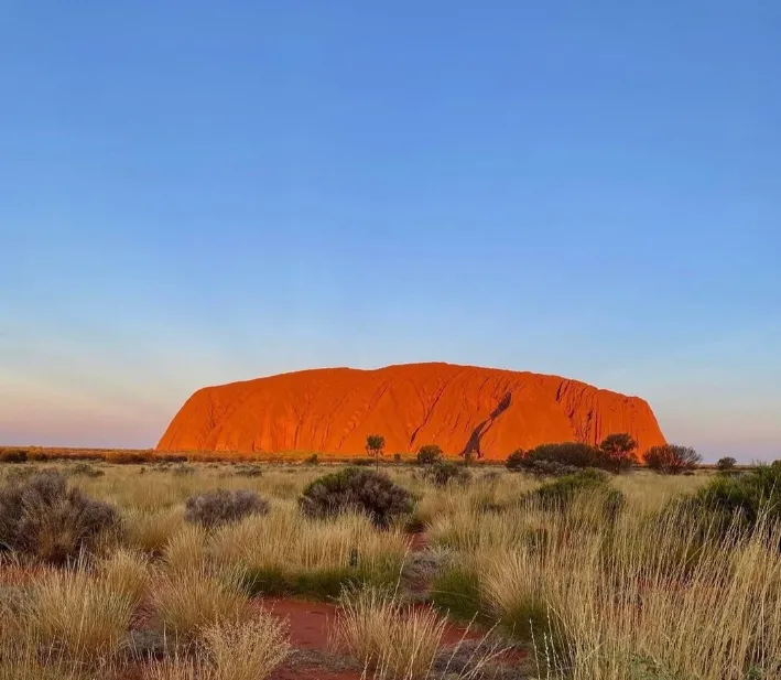 Tours from Alice Springs to Uluru